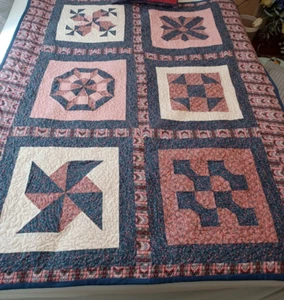 Handmade OLD FASHIONED GIRL Traditional Quilt, Pink and Blue, Twin Sized. Cotton - Picture 1 of 5