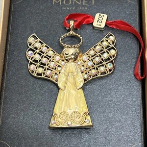 MONET Angel Pendant Christmas Ornament 2021 Gold Enameled Aroura Borealis NEW - Picture 1 of 7