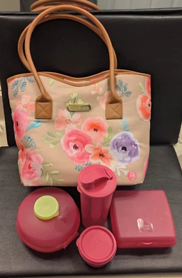 Tupperware Lunch bag tote plus 5107L-6, 4914B-8, 3752A-1, 4440B-4 w/4453A-6 - Image 1 of 4