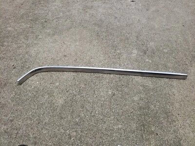 Ford Ranchero 1968 1969 moldura de ventana trasera interior superior izquierda Foto 1 de 4