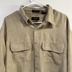 Camicia uomo Van Heusen morbida scamosciata taglia XL 17- 17,5 manica lunga tasche con bottoni - Foto 1 di 5