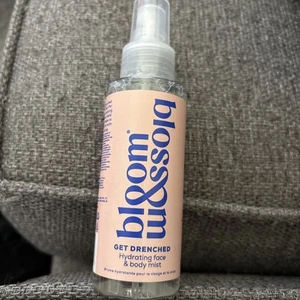 'Get Drenched' ~ Face & Body Skin Hydrating Mist ~ Bloom & Blossom ~ 100ml ~ NEW - Picture 1 of 3