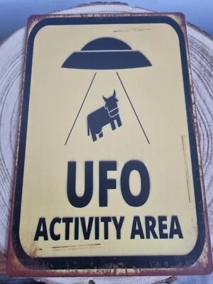 🍀 Blechschild UFO Activity Area UAP Flying Saucer Design Tin Sign