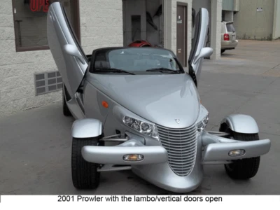 Portas verticais (portas lambo) para Plymouth Prowler todos os anos, também Chrysler Prowler - Imagem 1 de 2