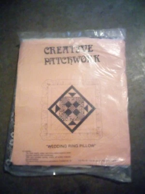 Kit de Almohada Anillo de Boda Patchwork Creativo De Colección 15" X 15" Nuevo de Lote Antiguo Sellado de Fábrica  Foto 1 de 4