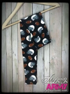 Huddle Up- Kids Leggings- S/M Fit Ages 4-7 - Picture 1 of 1