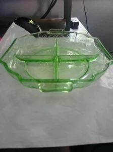 Lorain Basket Green Divided 4 Part Relish Dish Indiana Uranium Glass Depression - Picture 1 of 6
