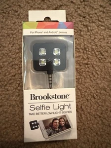 Brookstone Selfie Light - Zdjęcie 1 z 2