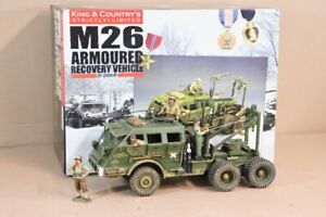 KING & COUNTRY DD104SL WWII D-DAY M26 ARMOURED RECOVERY VEHICLE & CREW BOXED nv