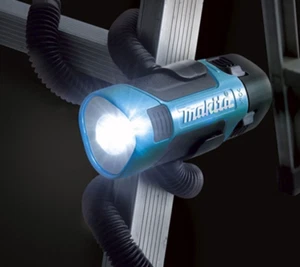 Makita Genuine ML101 10.8V Li-ion LED Industrial Work Light Lamp Rechargeable - Picture 1 of 3