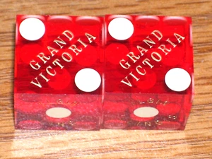 1 PAIR OF DICE FROM THE GRAND VICTORIA CASINO (6) ELGIN IL - Picture 1 of 2