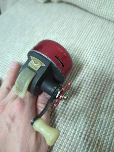 Vintage Abu Matic 60 Garcia Fishing Reel - Picture 1 of 7