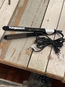 Toni & Guy Helen of Troy Straightener Flat Iron 1 Inch Curved Plates Tourmaline - Picture 1 of 8