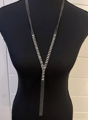 NUEVO Collar Alfani Hematita y Cristal Transparente Borla Larga 26" + 3" Extensión Nuevo con Etiquetas Foto 1 de 4