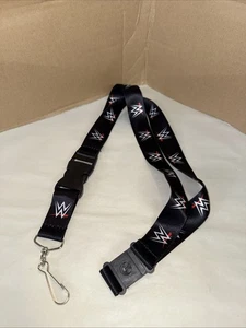 WWE 2018 LANYARD - Picture 1 of 2