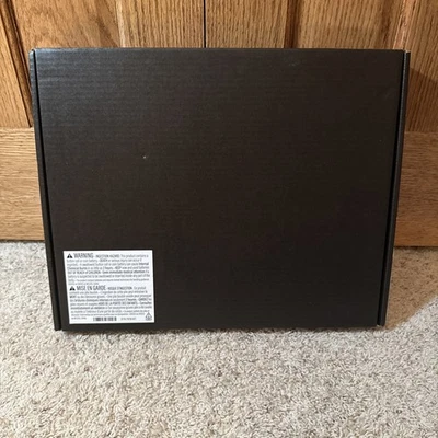 Dell Latitude 5550 15.6" FHD Ultra 7 155U 16GB 512GB SSD WiFi 6E W11P - (VFR3R) - Image 1 of 4