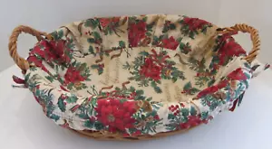 CHRISTMAS WICKER BASKET LINED WITH POINSETTIA FLOWERS - HANDLES - VINTAGE - Picture 1 of 14