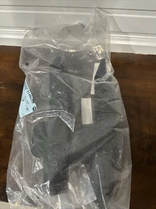 2013-2021 Ram 1500 - Bumper Bracket Set Driver & Passenger Side - CH1061118C - Picture 1 of 3