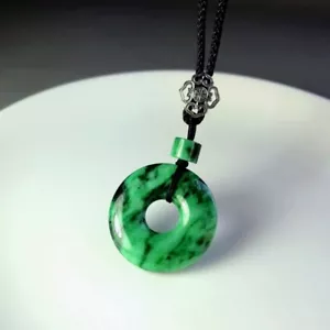 【KATHY JADE】Emerald Floral Doughnut Jadeite Jade Pendant《Grade A》 - Picture 1 of 3