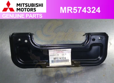 Soporte matrícula delantera Mitsubishi MR574324 para EVO 7 Lancer Foto 1 de 4