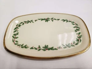 Lenox Holiday~ Rectangular Tray ~ Holly Berries , Gold Trim ~ Perfect 305332 - Picture 1 of 5