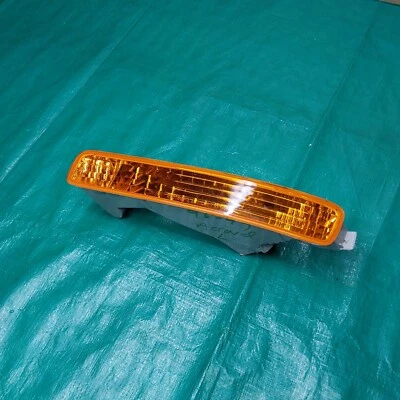 Luz de estacionamiento de esquina para conductor Honda Accord 1996-1997 luz de giro Foto 1 de 4