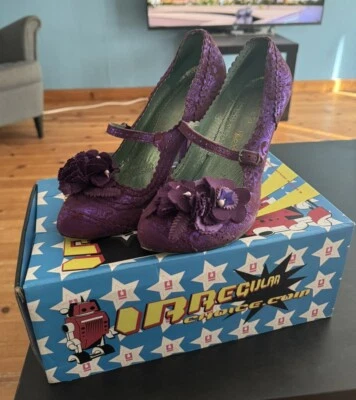 Irregular Choice Cortesan Floral Púrpura Gamuza Brillante Zapatos EU 41 UK 7.5 u 8 Foto 1 de 4