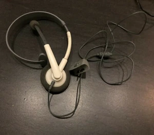MICROSOFT XBOX 360 WIRED HEADSET/Cuffia con microfono bianco - Foto 1 di 1
