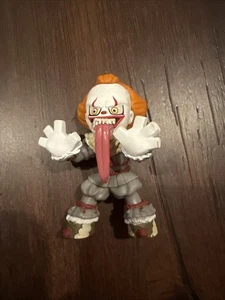Figura Vinilo Funko Mystery Minis IT Pennywise Tongue Out 3" - Imagen 1 de 3