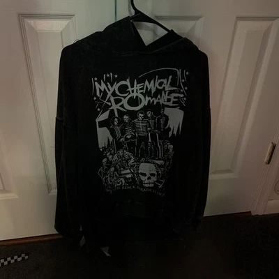Moletom com capuz My Chemical Romance esqueleto design desfile preto - The Black Parade MÉDIO - Imagem 1 de 4