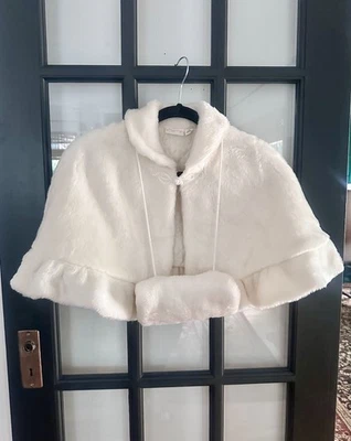 🩷Juego de 2 piezas de cápsula de piel sintética blanca con manguito HARTSTRINGS vintage para niñas 14/16 Foto 1 de 4