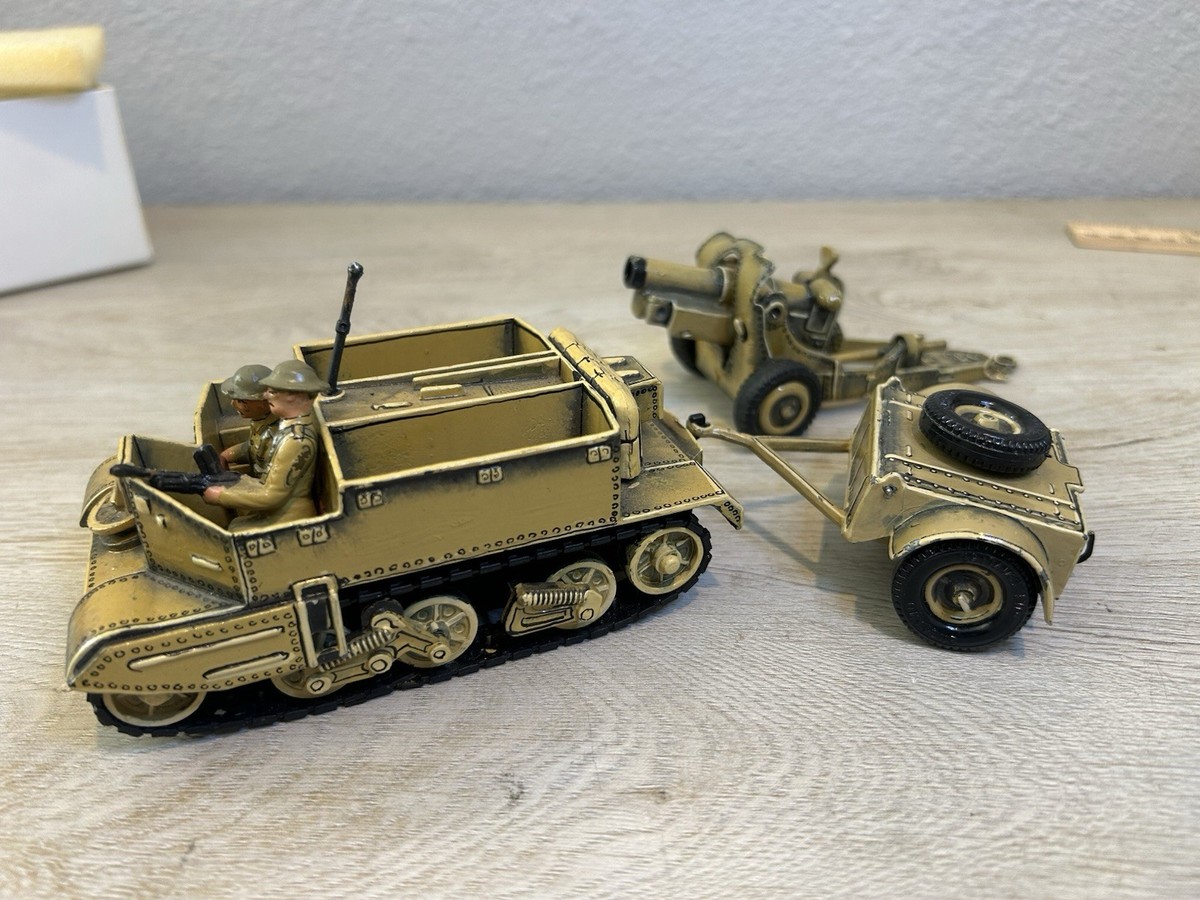 美品 DINKY TOYS ARMY STAFF CAR ミニカー 美品 DINKY TOYS ARMY STAFF