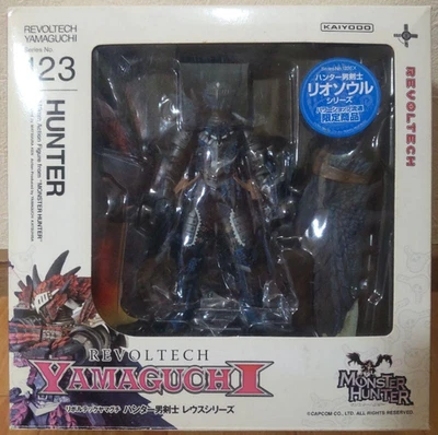 Figura Revoltech Yamaguchi No.123EX Cazador Espadachín Masculino Rio Sou MH JP No.79 Foto 1 de 4