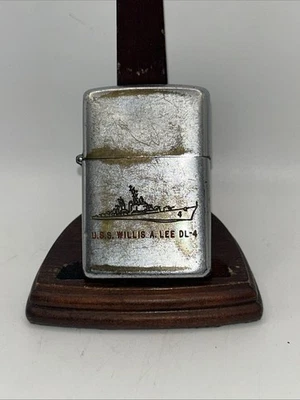 Rare Vintage USS Willis A. Lee DL-4 Navy Lighter Beta Three Hundred Wind Proof - Image 1 of 4