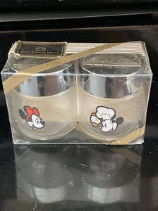 Vintage Walt Disney World Mickey Minnie Mouse Glass Salt Pepper Shakers NIP - Picture 1 of 8
