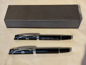 De una resolución: 2 grandes bolígrafos con inscripción 25 - Imagen 1 de 3