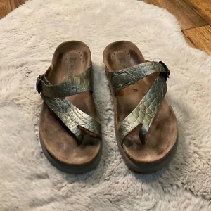 Mephisto Sandals Size 39 Gold Toe Loop Slide Comfort - Picture 1 of 10