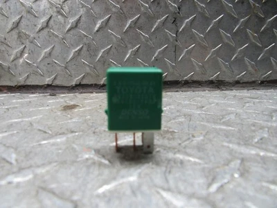 LEXUS ES350 2007 5 PINES A.B.S TRAC RELÉ DENSO 88263-32070 156700-1400 12V Foto 1 de 4