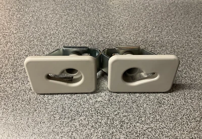 Opel Astra-J/K Sports Tourer, Zafira-C 2 Halter Fangnetz/Trenngitter/Gepäcknetz - Bild 1 von 4