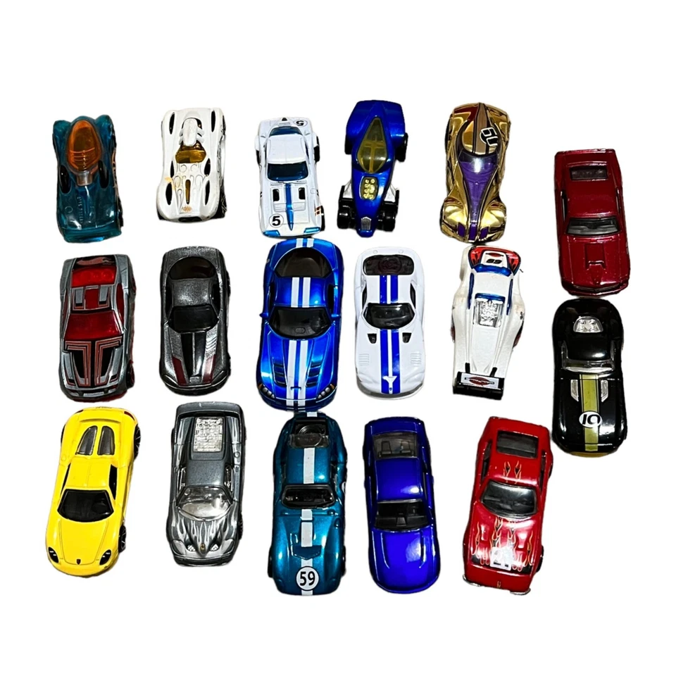 Vintage Hot Wheels Die-Cast Toy Car Lot - 16 Assorted Models - Image 1 of 1