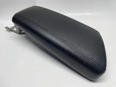 🚘 2011-2015 Kia Optima Black Leather Center Console Armrest Lid Assembly - READ - Image 1 of 4