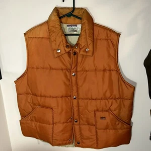 Vintage Wrangler Nylon Puffer Vest Men’s Size XL Orange/Tan Embossed Buttons - Picture 1 of 10