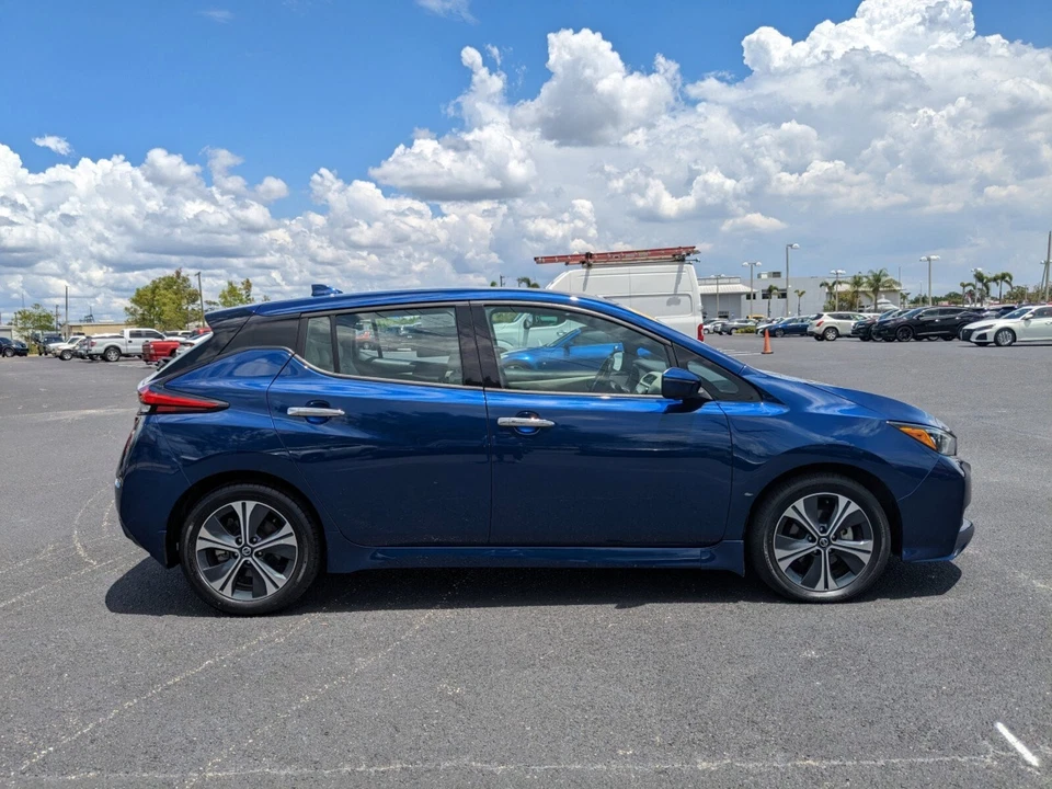 Nissan Leaf 2011-2023 se adapta a cristal de puerta lateral del pasajero delantero derecho FD25049GTY Foto 1 de 1