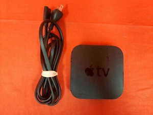 Apple TV 2nd Generation 8GB Media Streamer Model A1378 Missing Remote  8616 - Picture 1 of 3