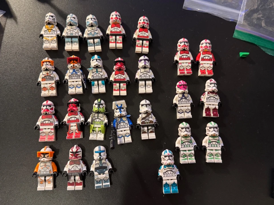 LEGO STAR WARS CLONE TROOPER LOTE 25 CLONES LEGO PERSONALIZADOS - Imagem 1 de 4