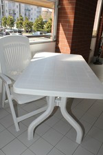 TAVOLO BIANCO DA BALCONE O DA GIARDINO SENZA SEDIA