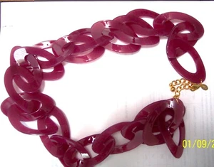 Kenneth Jay Lane Wavy Oval Lucite RARE Mauve Color Necklace - Picture 1 of 5