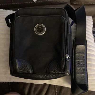 Bandolera LANCEL negra con correa ajustable Foto 1 de 4