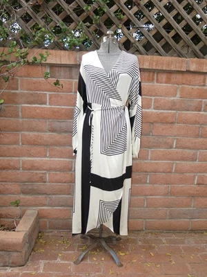 NUEVO CON ETIQUETAS MNG MANGO NEGRO BLANCO ABRIGO MAXI VESTIDO TALLA M Gemma's Closet Foto 1 de 4