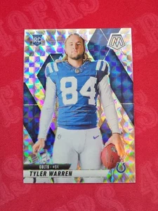 Mosaico de fútbol americano Tyler Warren 2025 variación de imagen de mosaico plateado SP (RC) #281 - Imagen 1 de 2